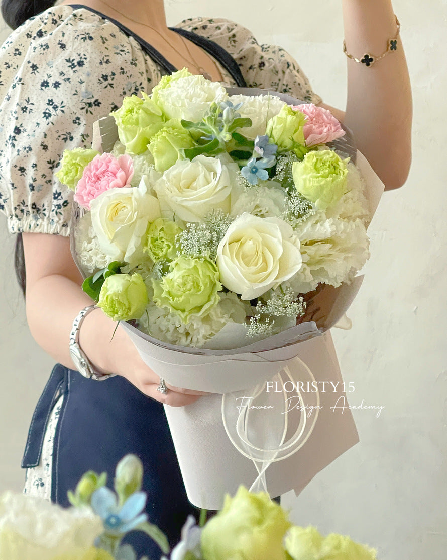Pamela (Fresh Flower Bouquet)