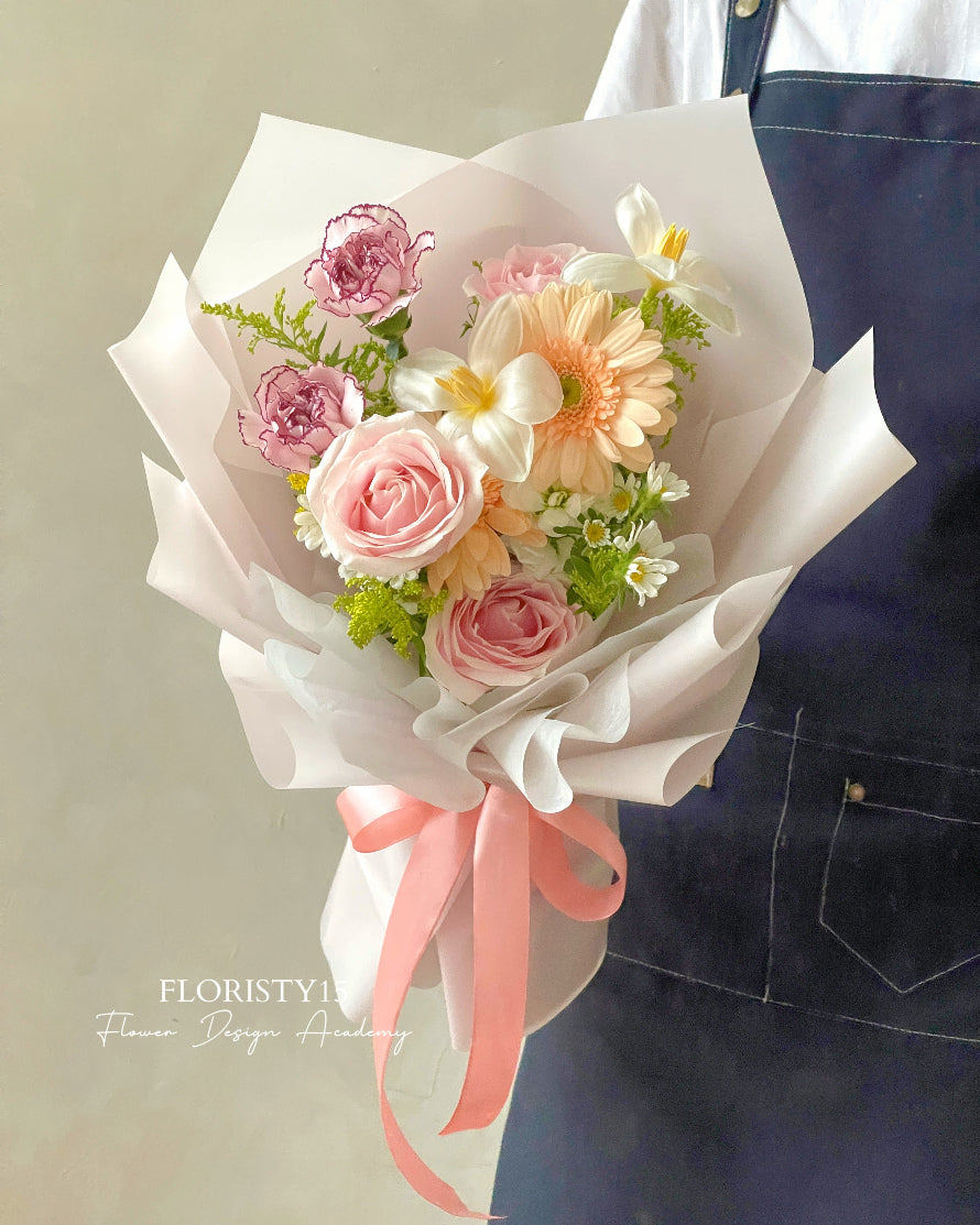 Patti (Fresh Flower Bouquet)
