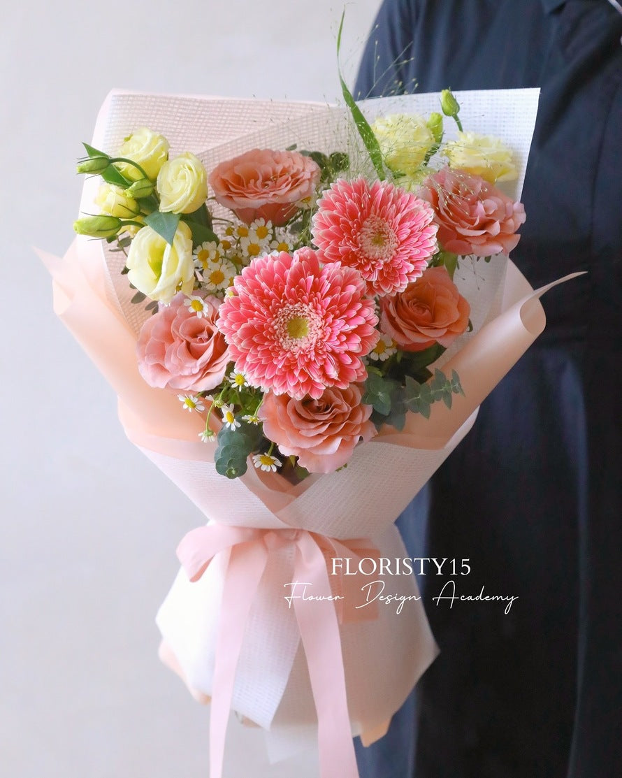 Rior (Fresh Flower Bouquet)