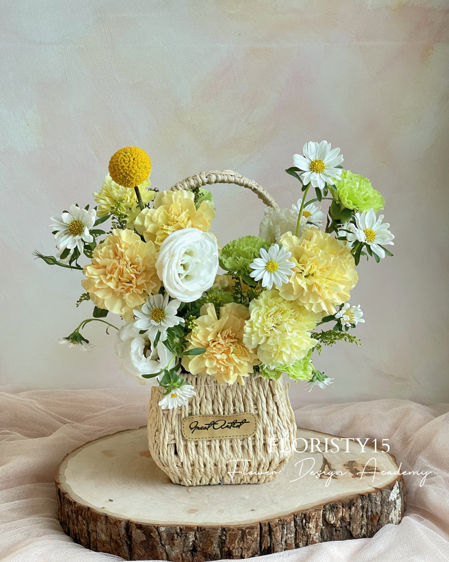 Sanie (Fresh Flower Basket)