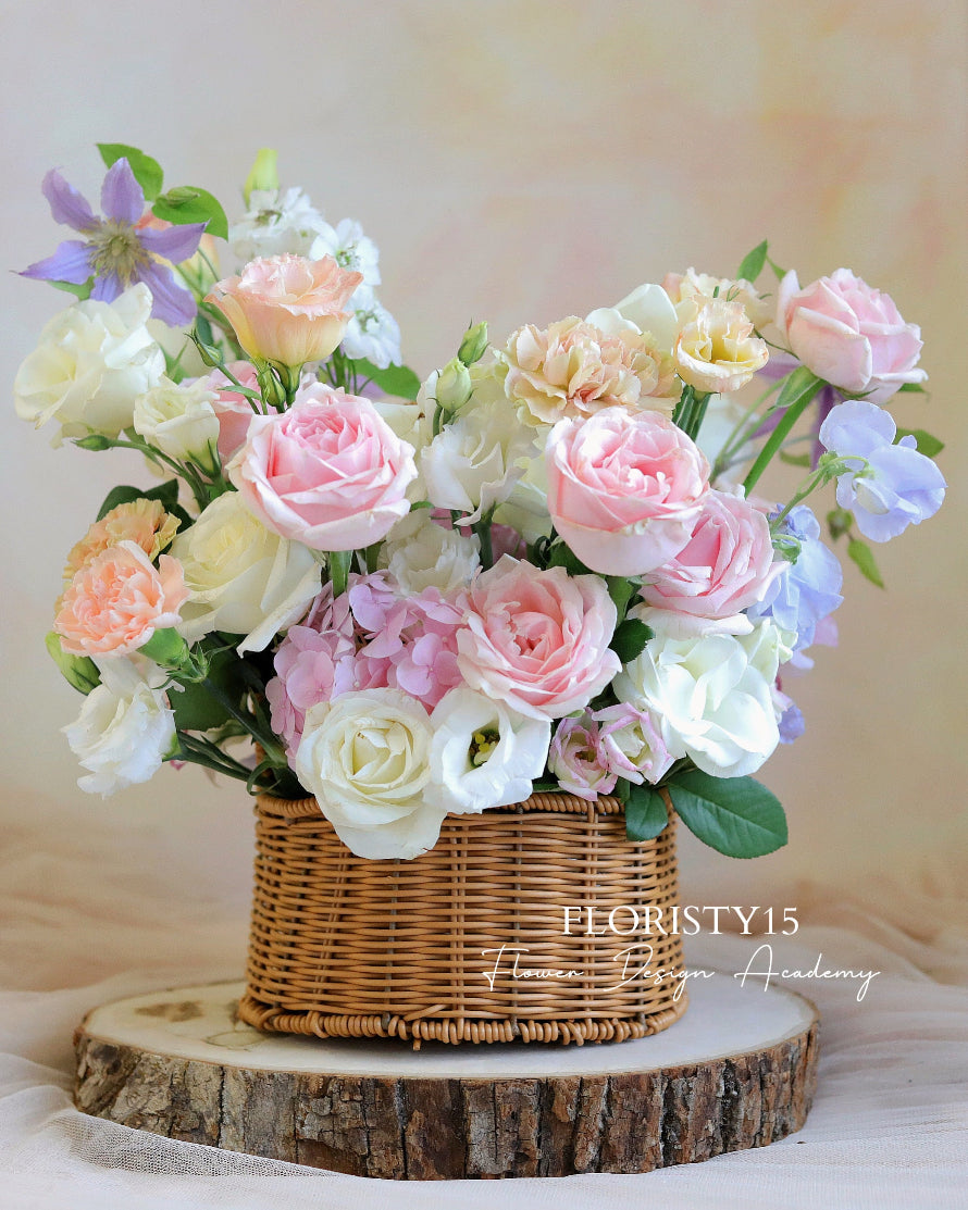 Steph (Fresh Flower Basket)