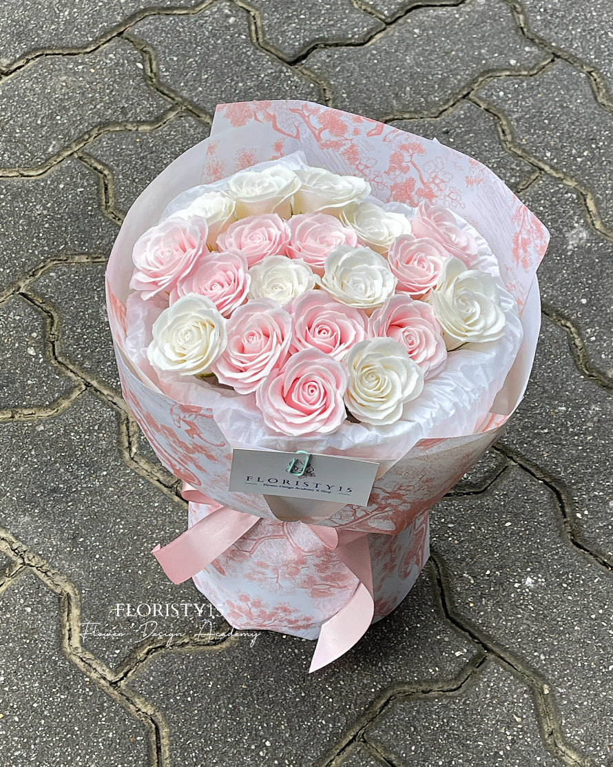 Strawbae (Soap Flower Bouquet)