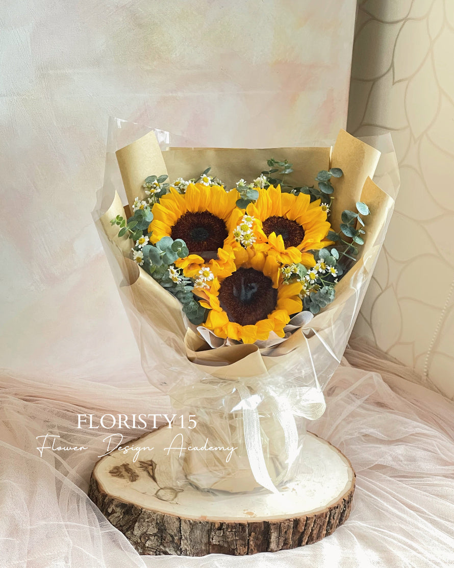 Vicky (Sunflower Bouquet)