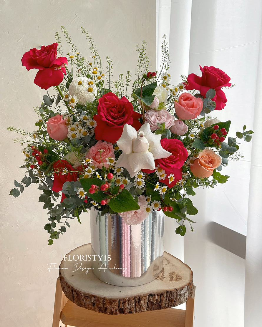 Warrick (Fresh Flower Box)